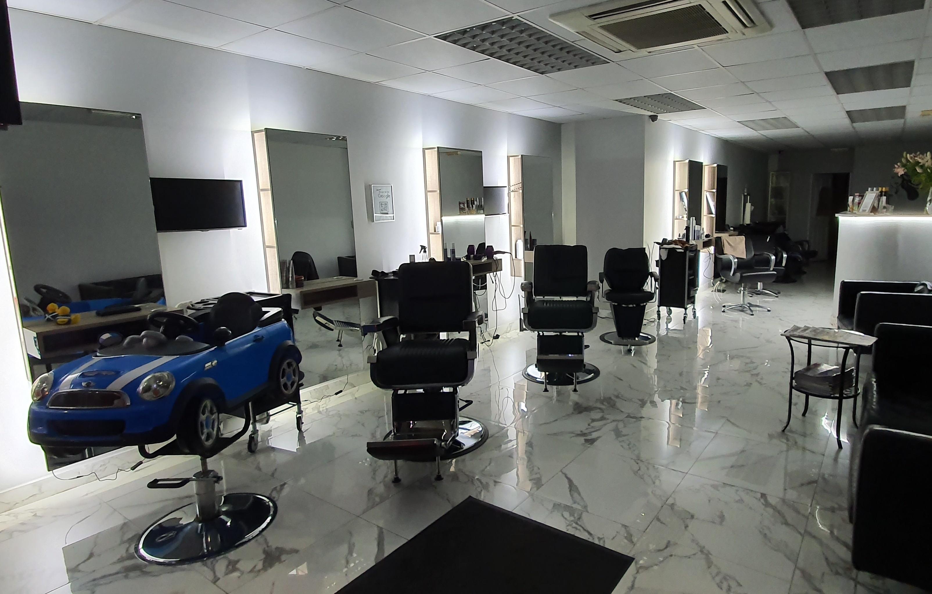 Twickenham Hair Salon frontage