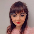 Evelyn, hairdresser
